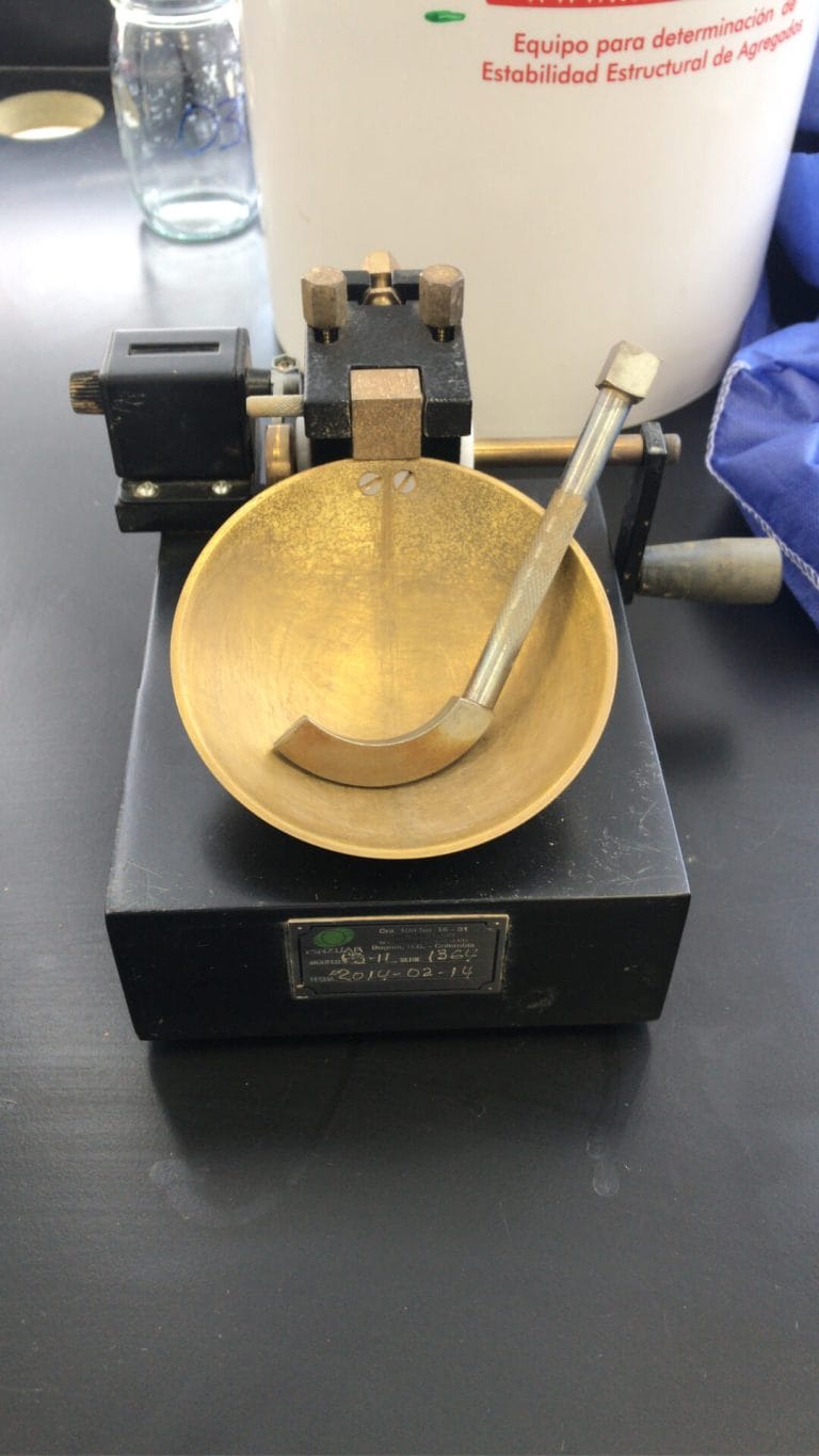 Cazuela de casagrande - NTC 4630 ASTM D-4318